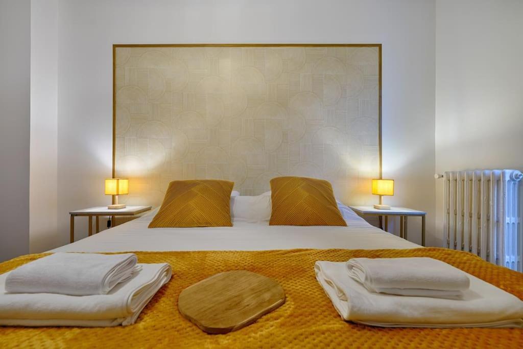 Welcome To Lava House Marly-le-Roi Esterno foto