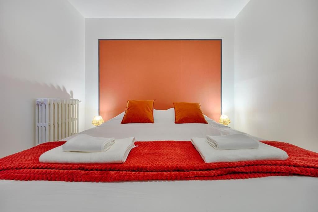 Welcome To Lava House Marly-le-Roi Esterno foto
