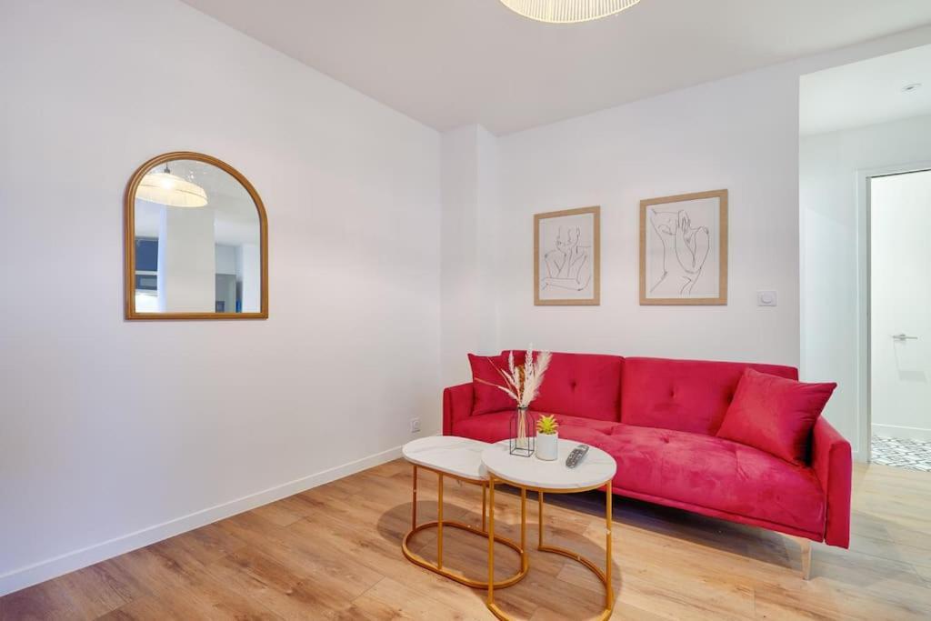 Welcome To Lava House Marly-le-Roi Esterno foto